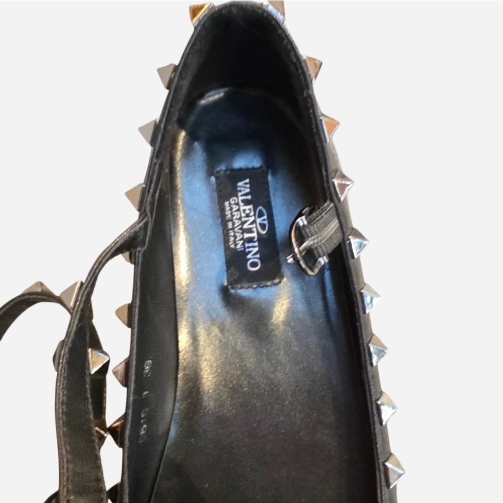 🖤 Nearly New Valentino Garavani Rockstud Black Patent Flats Ankle Strap, Sz8/39 - Picture 11 of 16